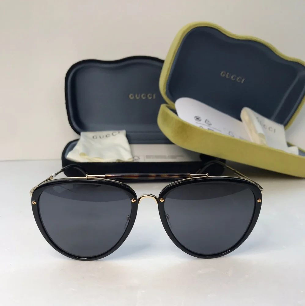 💯 Original Gucci GG0672S Unisex Aviator Sunglasses, Black/Grey